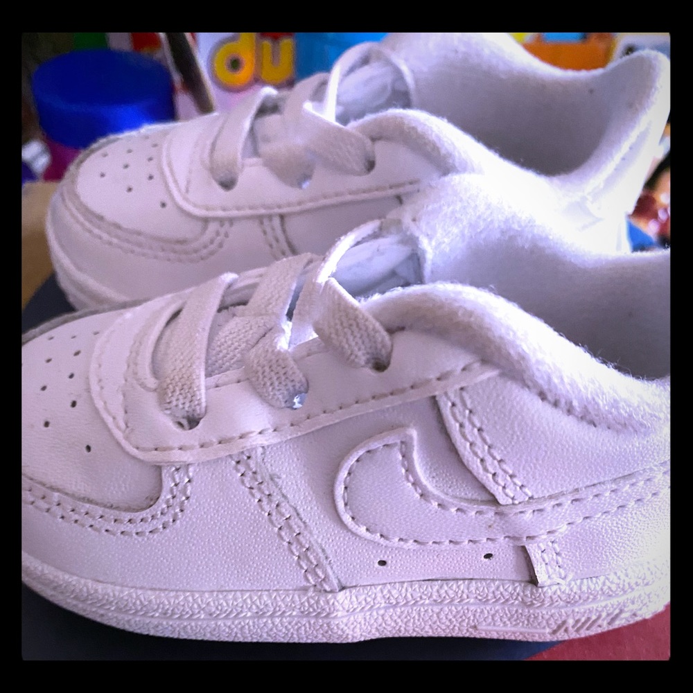 baby  all white air force 1 size 3c